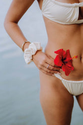 Scrunchie | Shiny Ivory