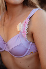 Statement Clip | Flowers Statement Clip | Flowers