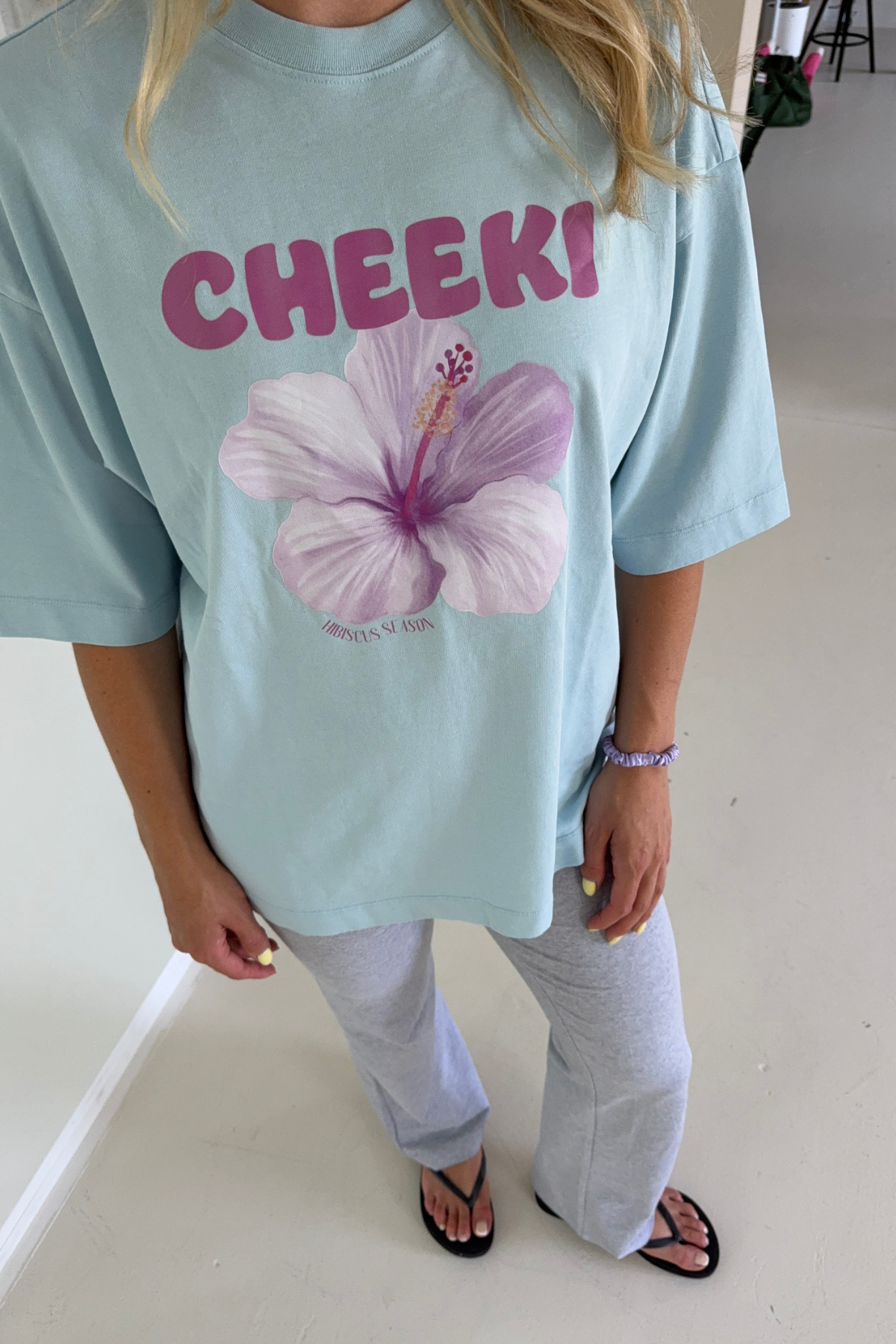 Signature T-Shirt | Hibiscus