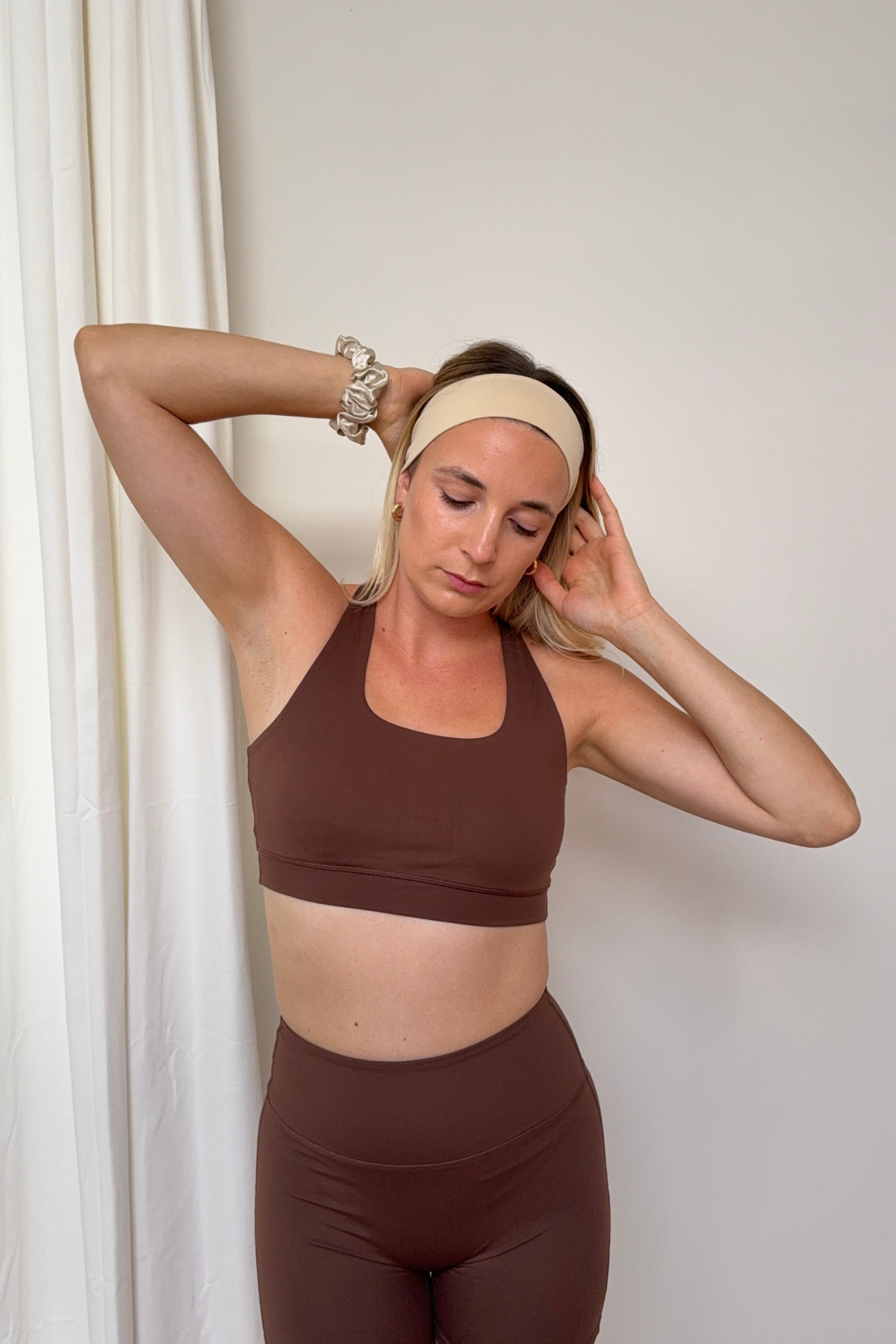 Essential Crossback Sports Bra | Chocolate Brown