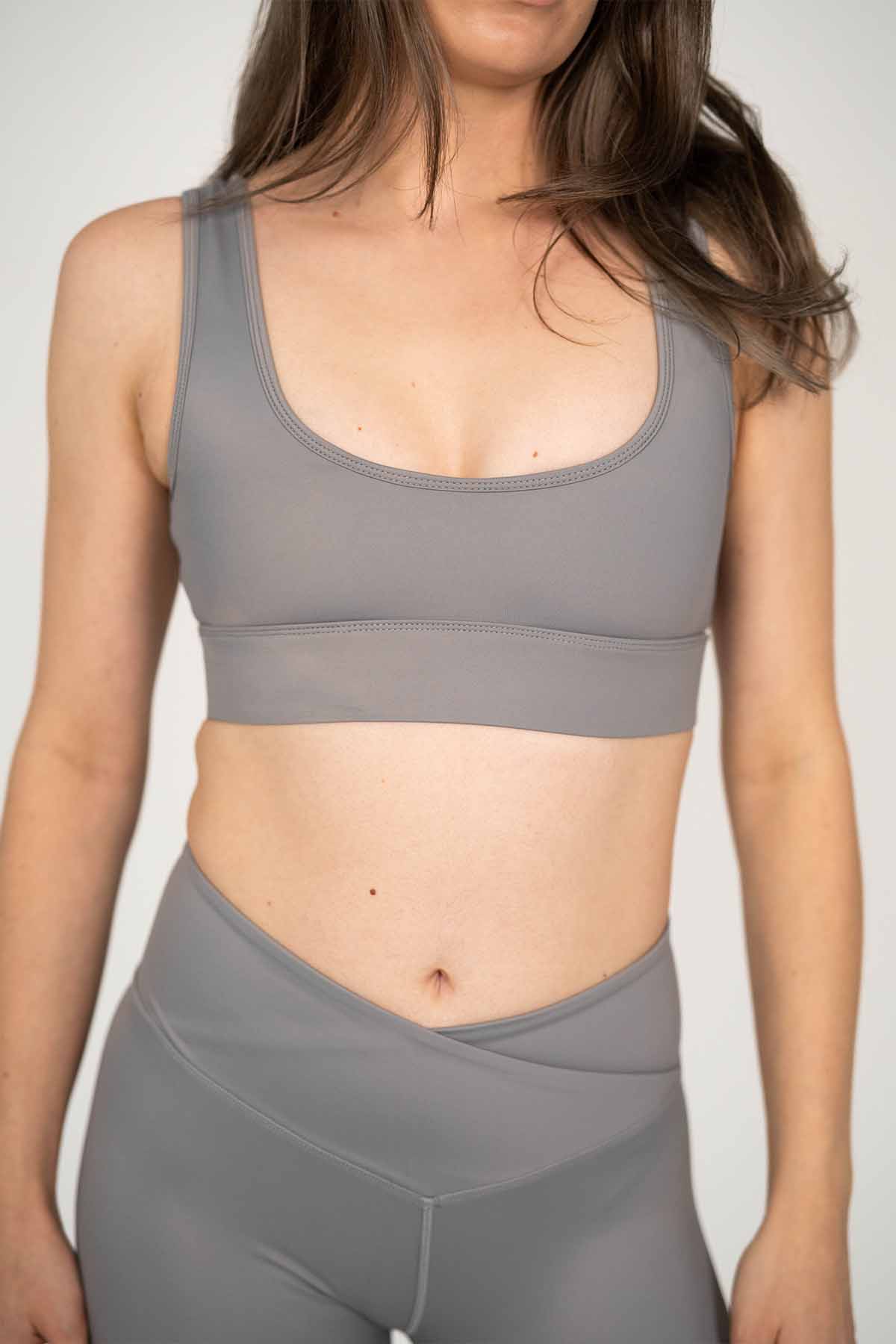Cut-Out Top | Seal