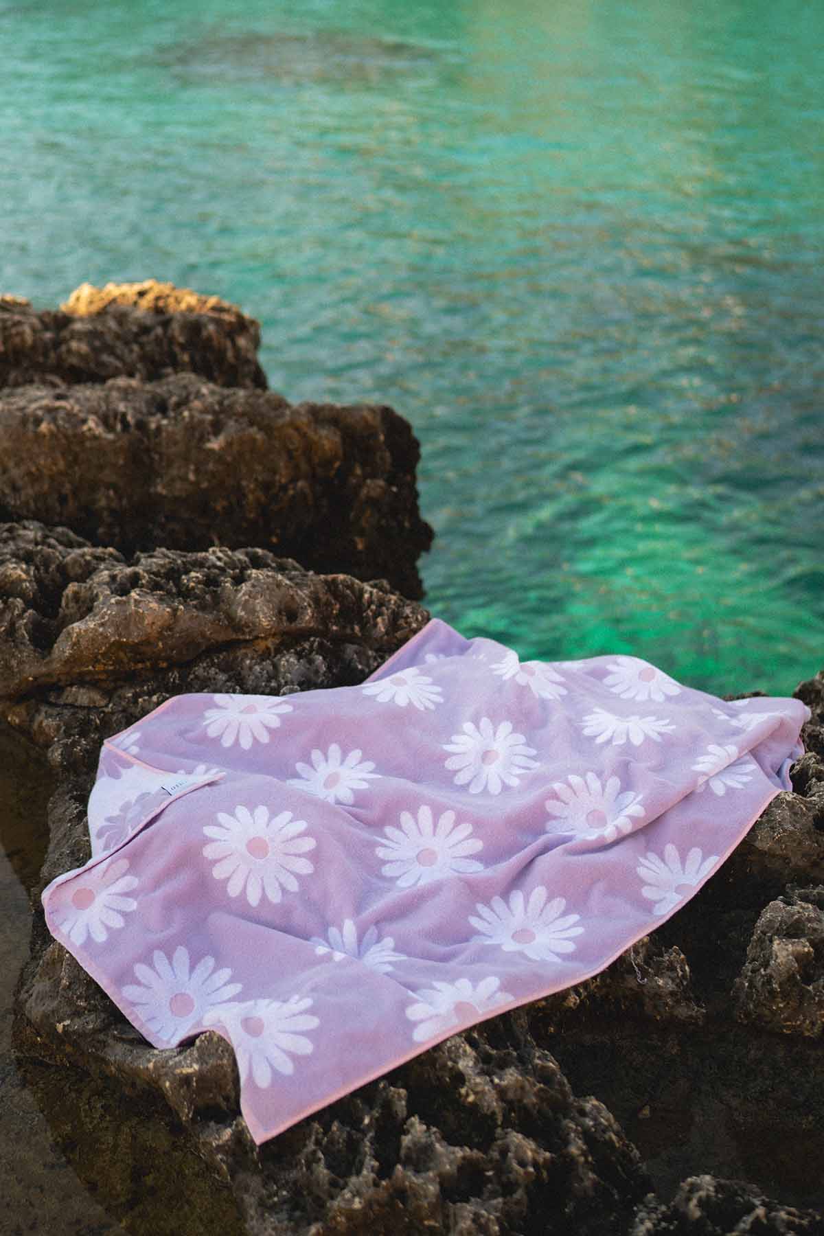 BeachTowelInFullBloomCheekiCollection_c4eb2a3d-2dd2-417d-b455-22277ccb8307.jpg