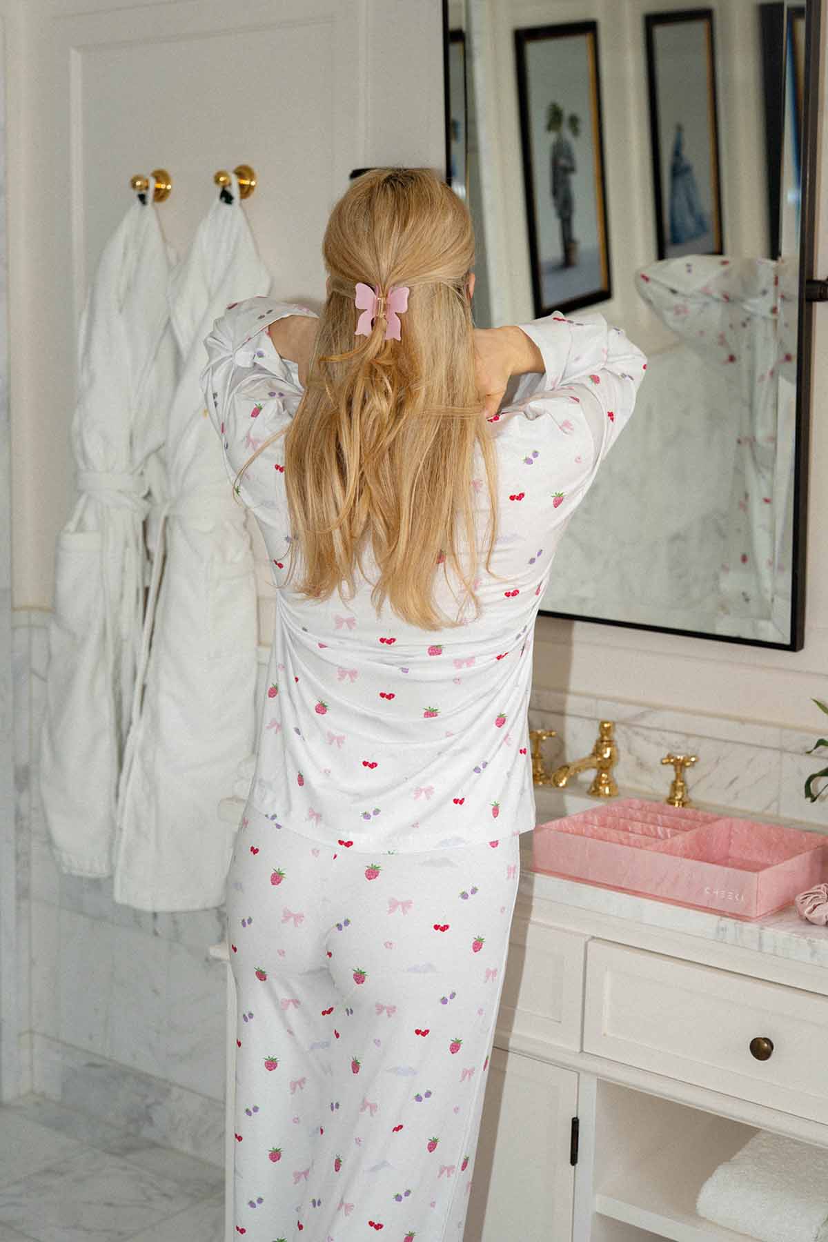 Bow Clip | Shiny Pink