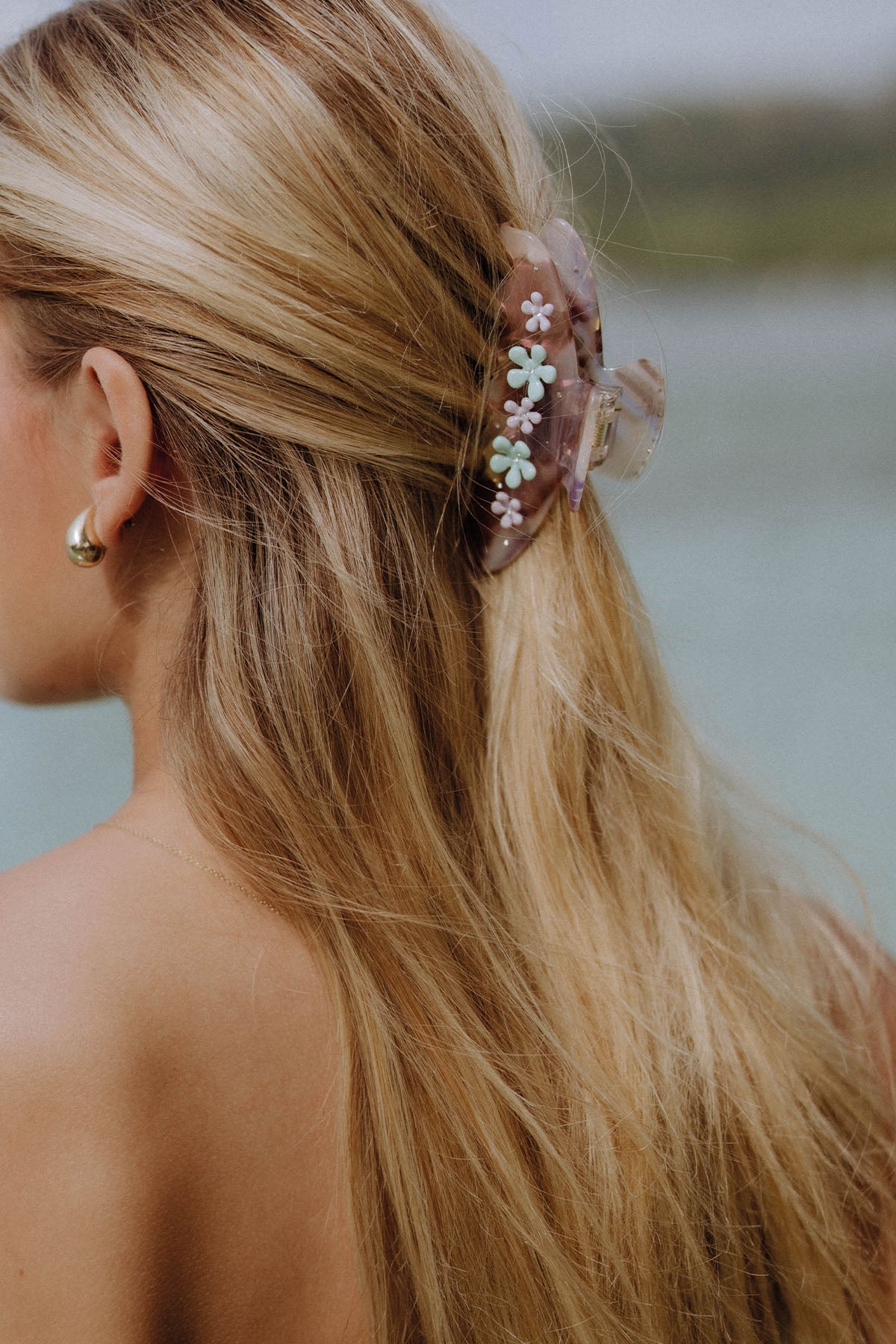 CheekiCollection_Statement_Clip_Island_Flowers2.jpg