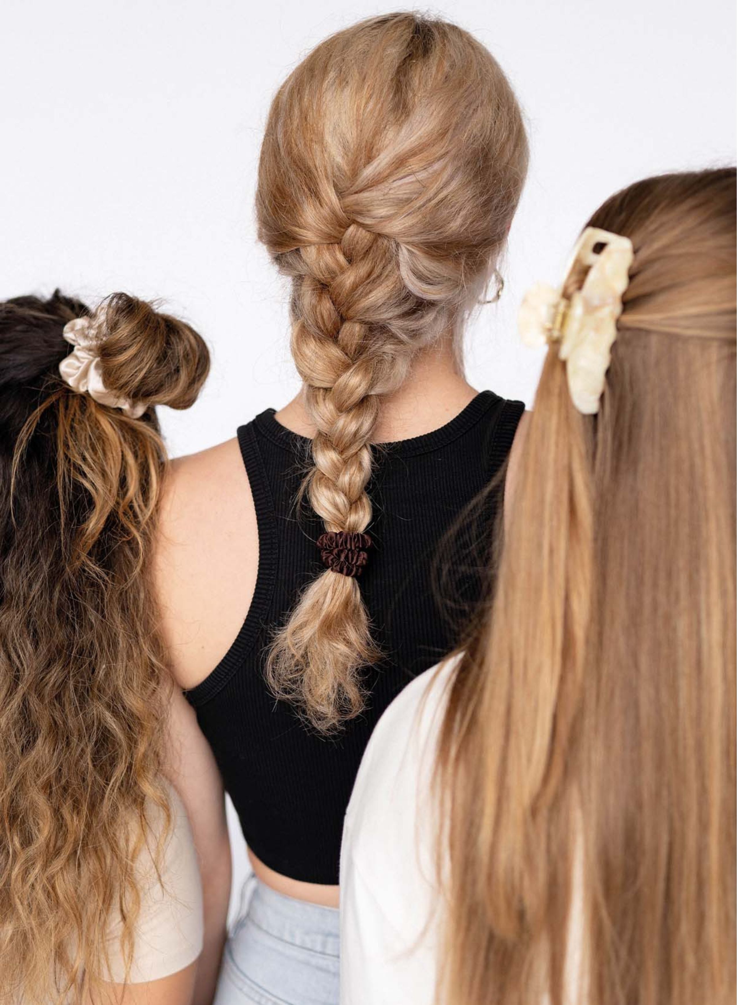 Cheeki_Hair_Mobile_Cover.jpg