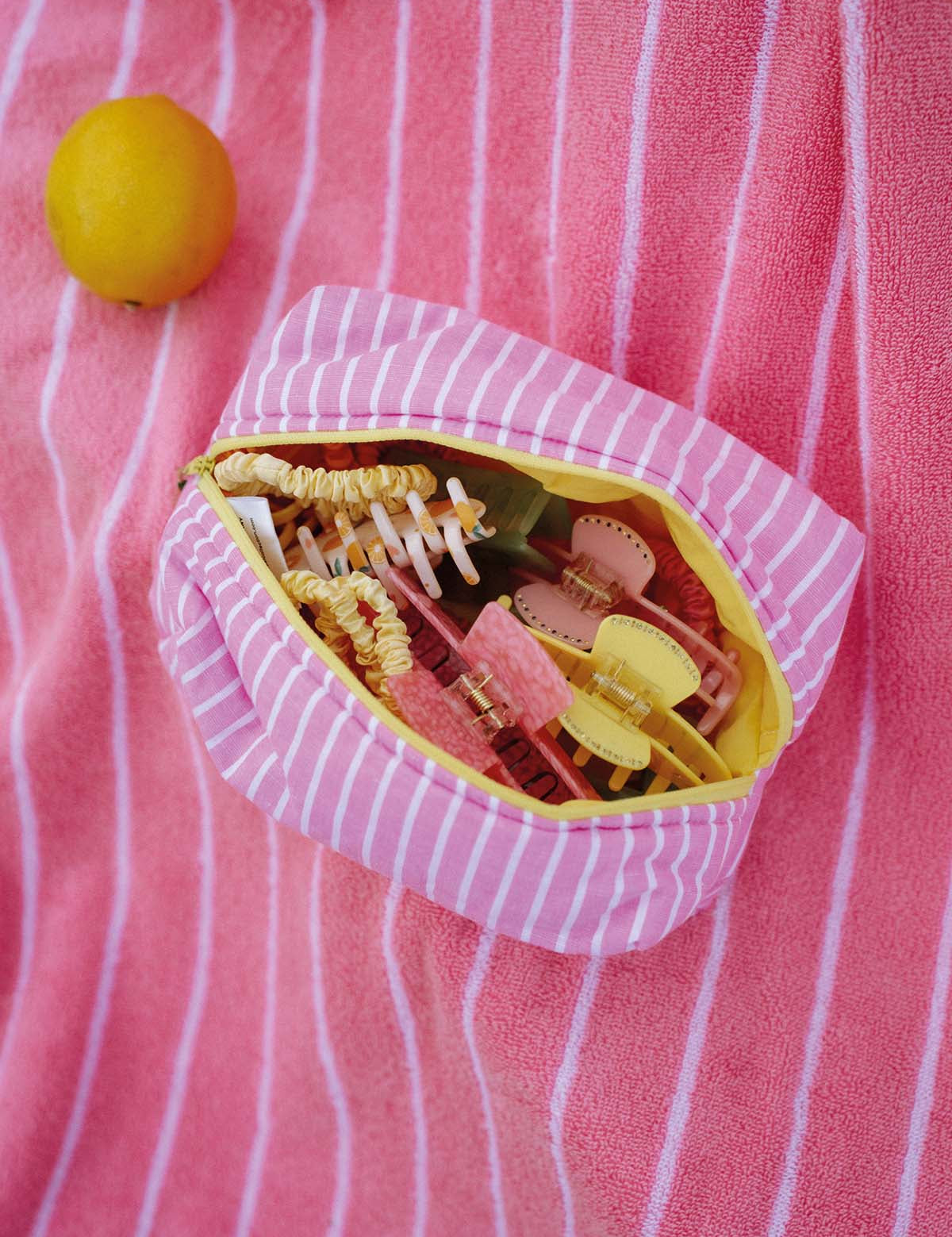 Kosmetiktasche_PinkStripes_Produkt_CheekiCollection2.jpg