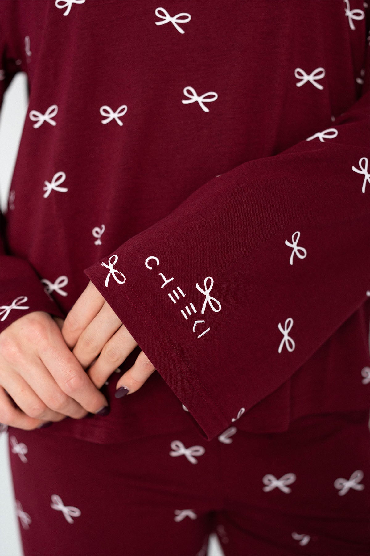 2. Wahl Sleep Shirt | Bows